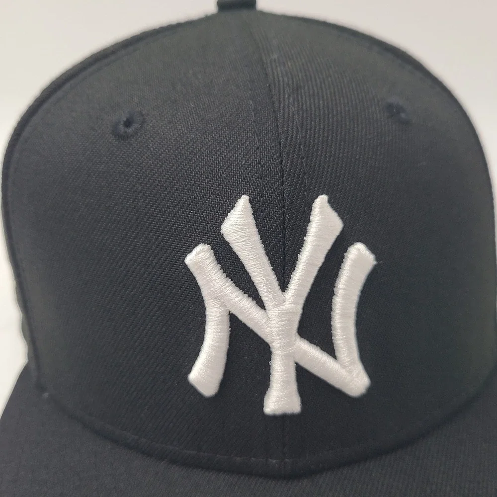 New York Yankees Hat Fitted 7‎ 1/2 New Era 59Fifty Black Pink 1999 World Series